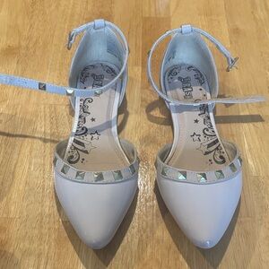 Women's Nude Studded Ankle-Strap Pointed Flats with Rock studs